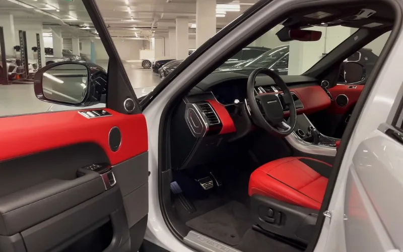 Range Rover Sport SE 2022 self drive Dubai