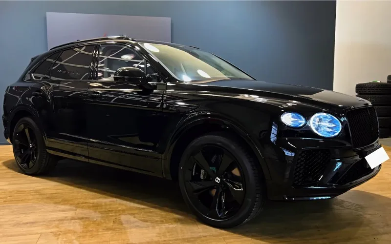 Rent Bentley Bentayga 2023
