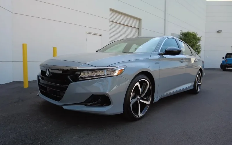 Rent Honda Accord 2021 in Dubai