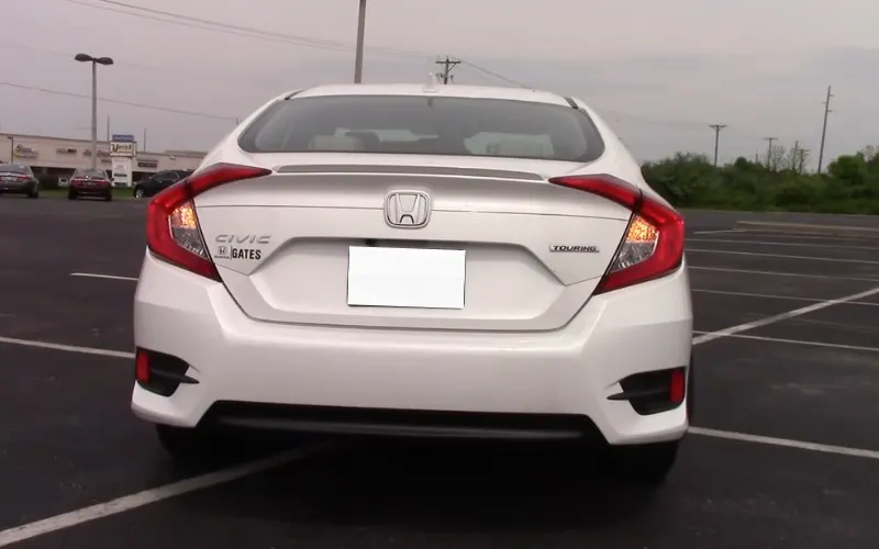 Rent Honda Civic 2017 in Dubai