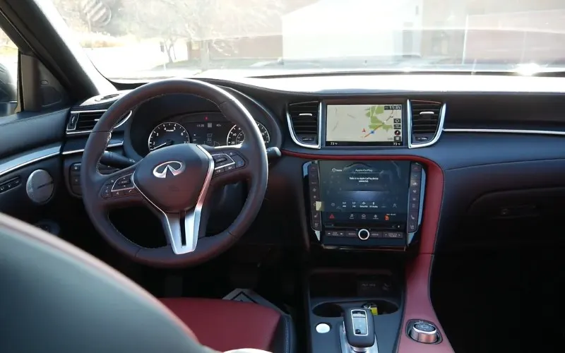 Rent Infiniti QX50 2024