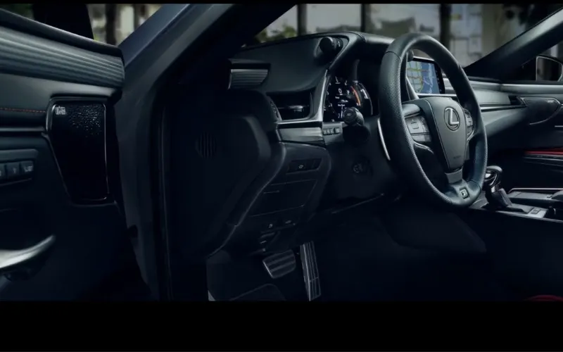 Rent Lexus ES 2019 without driver