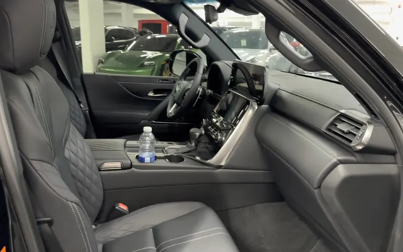 Rent Lexus LX600 2023 Dubai