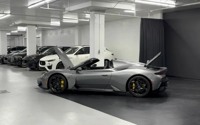 Rent Maserati MC20 2023 Dubai