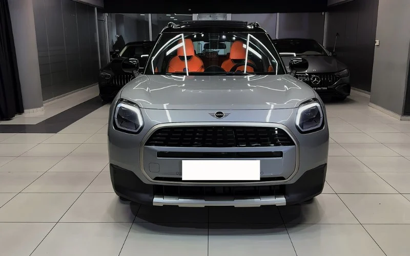 Rent Mini Cooper Countryman 2024 in Dubai