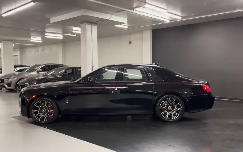 Rent Rolls Royce Ghost 2022 in Dubai