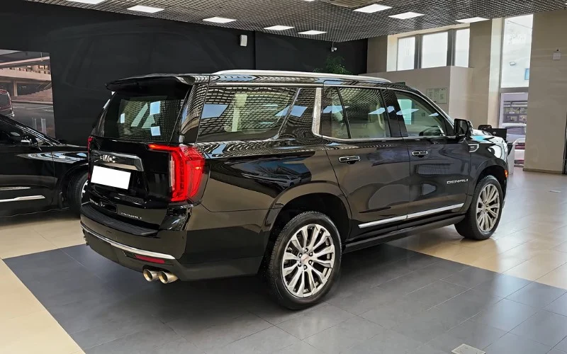 Rent Yukon Denali 2024 petrol V‑8