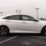 Rent a 2017 Honda Civic in UAE