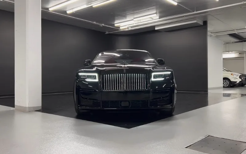 Rolls Royce Ghost 2022 self drive Dubai