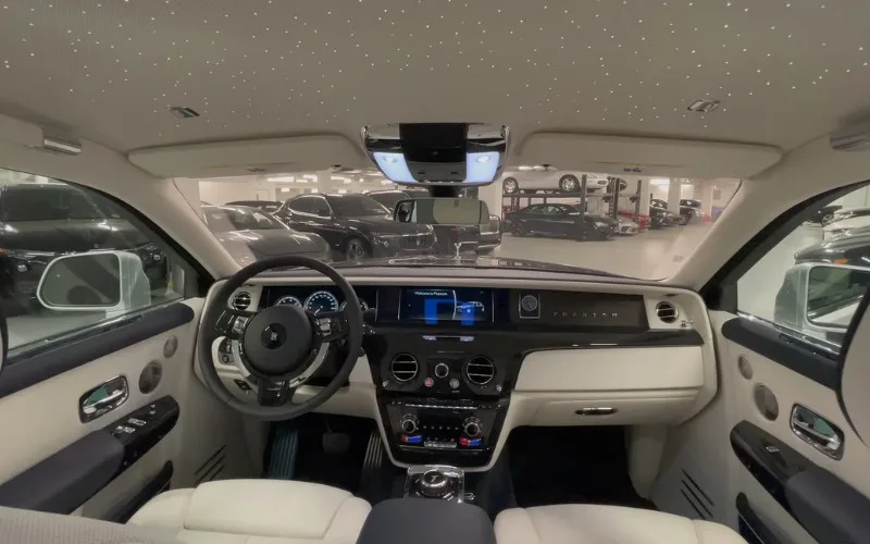Rolls Royce Phantom 2021 for rent UAE
