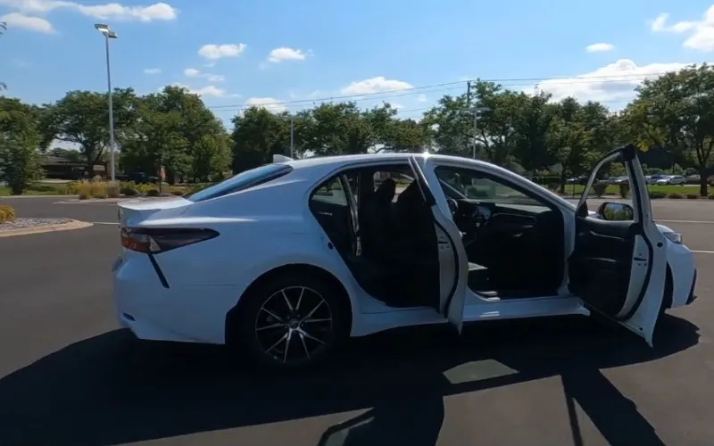 Self drive Toyota Camry 2023 Dubai