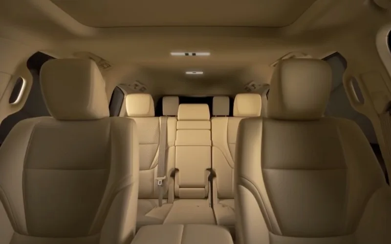 Toyota Land Cruiser 2022 airport pickup Dubai