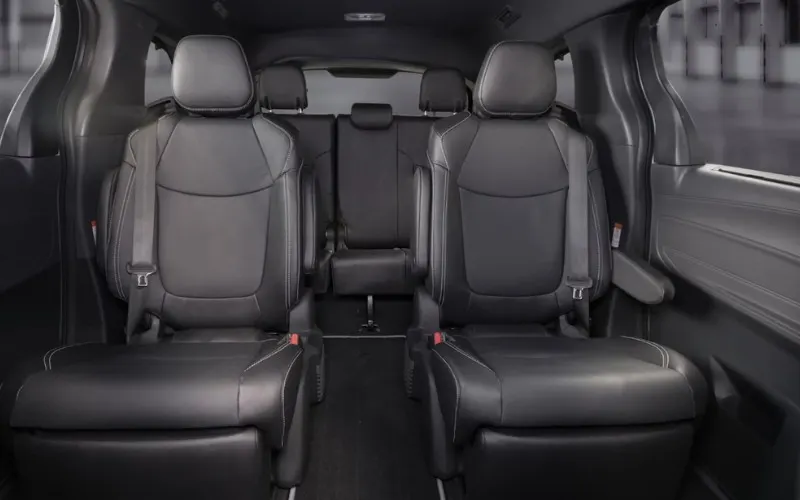 Toyota Sienna 2023 monthly rental Dubai