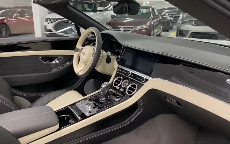 daily rental Bentley Continental GTC 2020