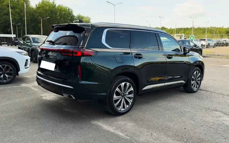 Best Exeed VX 2025 rental deals Dubai