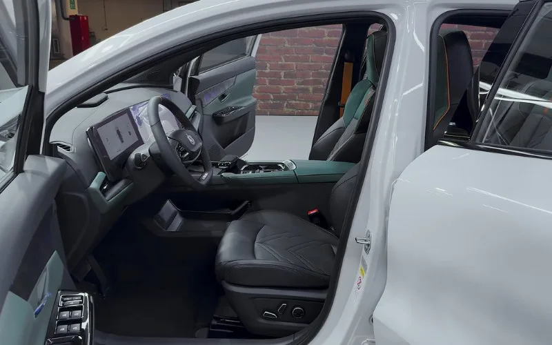 Book Changan UNI-T 2025 online Dubai