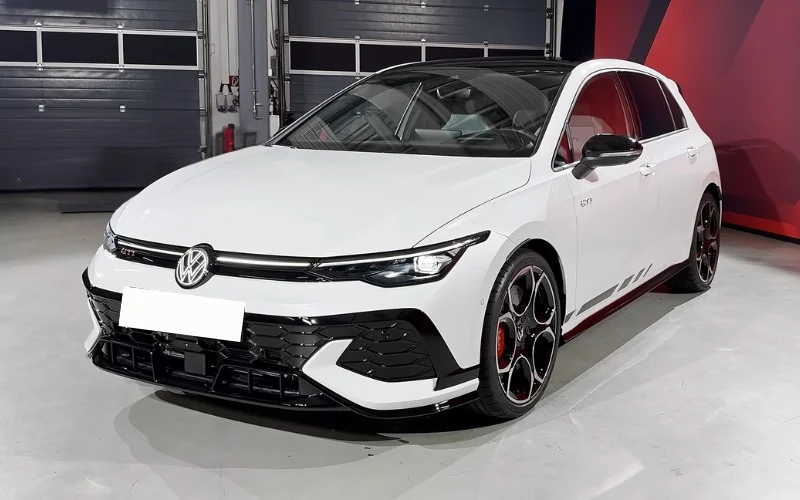Cheap Volkswagen Golf GTI 2024 for rent Dubai