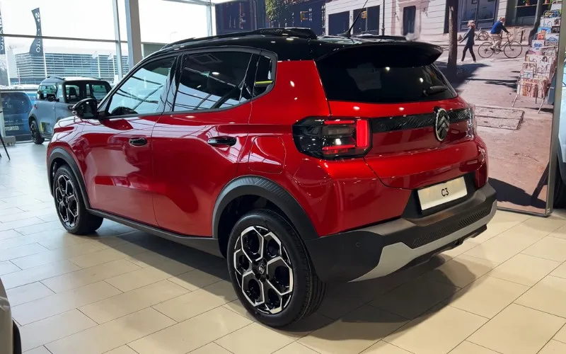 Citroën C3 2024 car rental Dubai