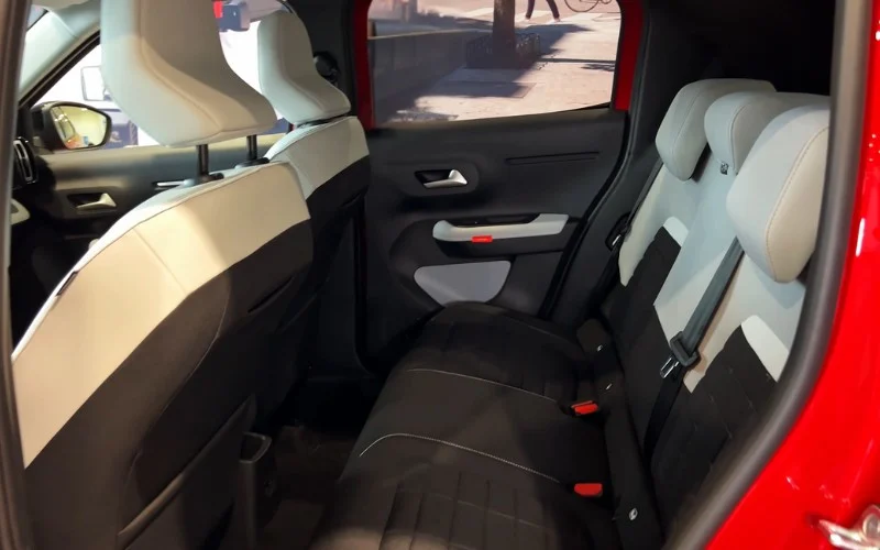 Citroën C3 2024 rental near Dubai Airport