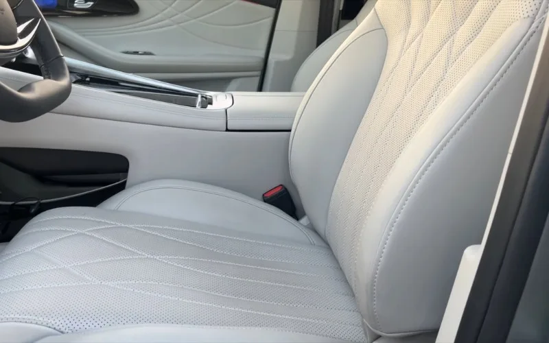 Exeed RX 2025 hire service Dubai