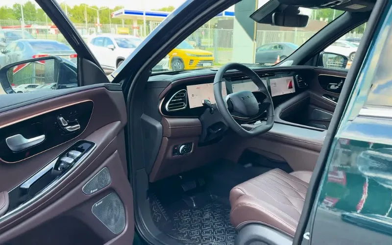 Exeed VX 2025 SUV rental Dubai