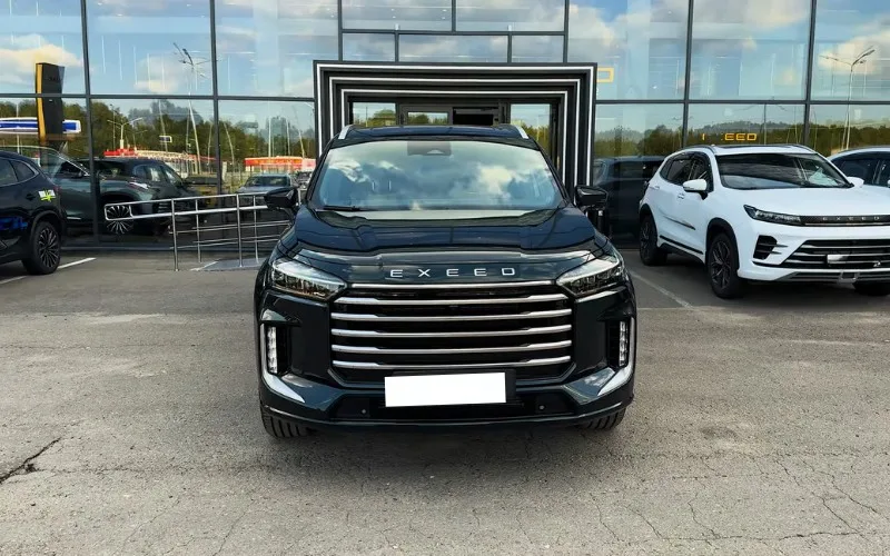 Exeed VX 2025 monthly car rental Dubai