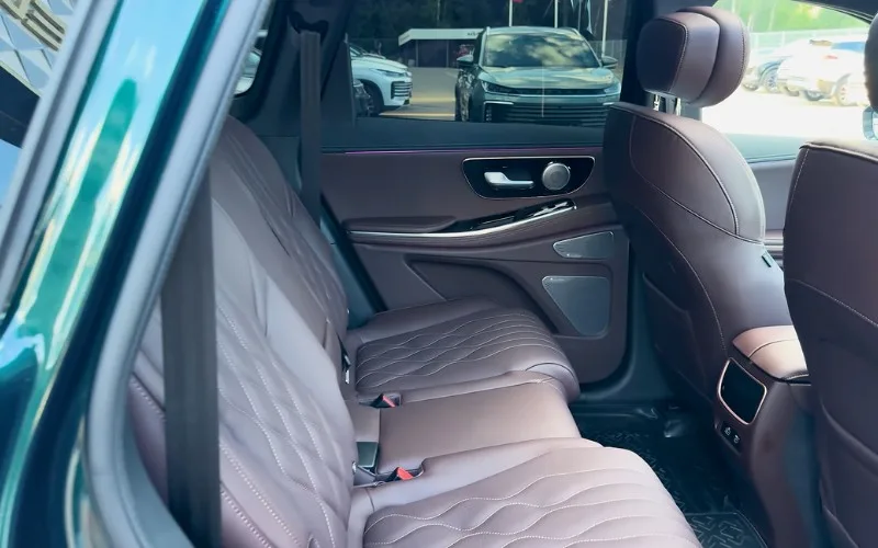 Exeed VX 2025 rental price Dubai