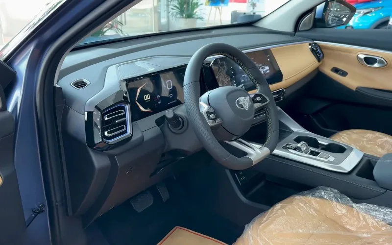 GAC GS3 2024 family car rental Dubai