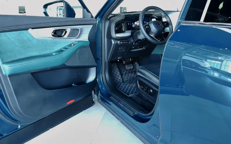 GAC GS8 2024 car hire near me