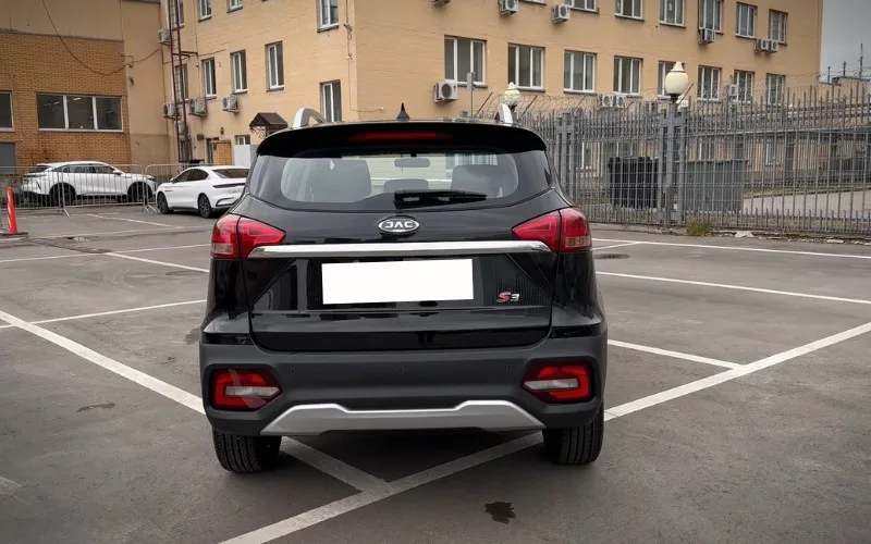 JAC JS3 2024 compact SUV for rent