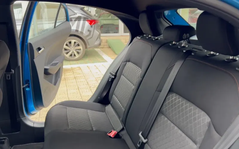 MG 3 hire Dubai price