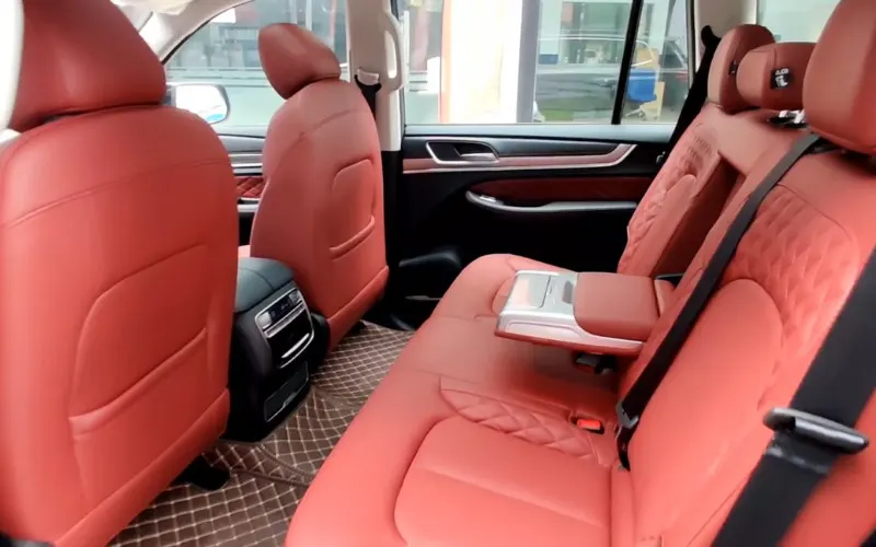 MG RX8 2023 rental Dubai