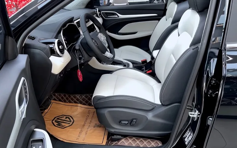 MG ZS 2025 daily rental UAE