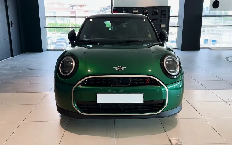 Mini Cooper S 2024 rental Dubai