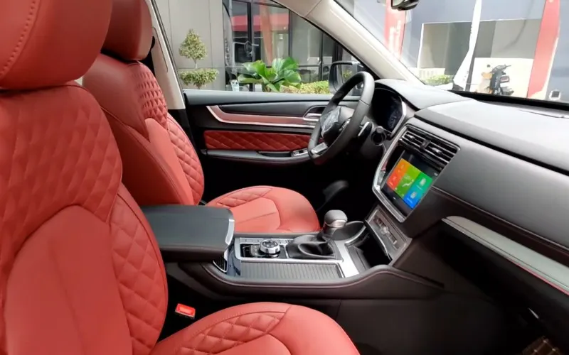 Rent MG RX8 2023 SUV UAE