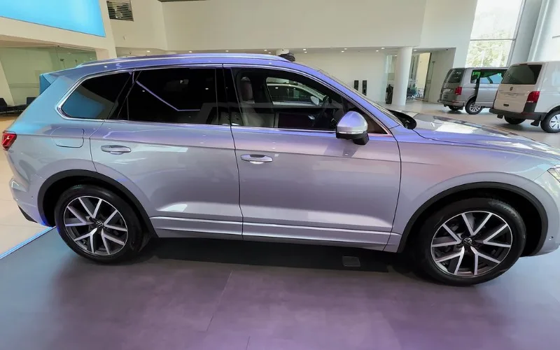 Self drive Volkswagen Touareg 2024 Dubai