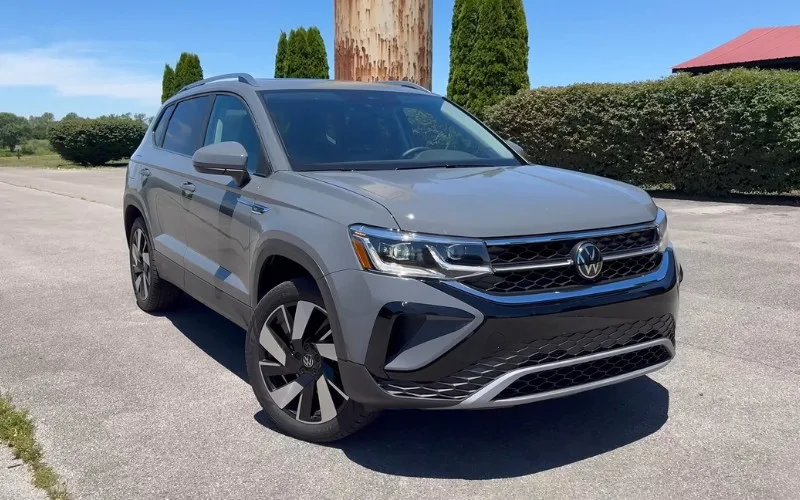 Volkswagen Taos 2024 daily rental