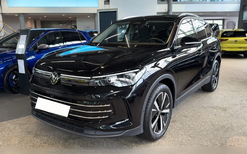 Volkswagen Tiguan 2024 rent a car UAE