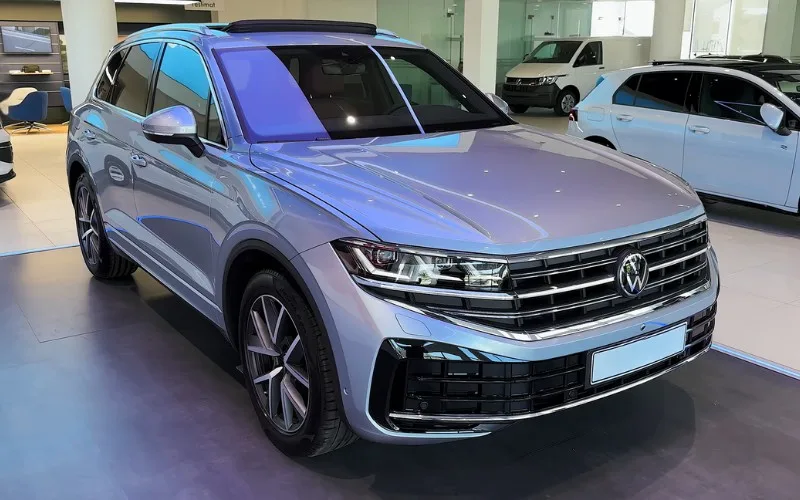 Volkswagen Touareg 2024 daily rental