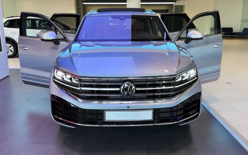 Volkswagen Touareg 2024 luxury SUV rental