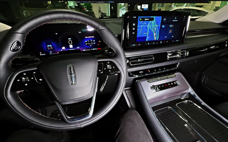 Lincoln Navigator 2024