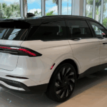 hiring Lincoln Nautilus 2025