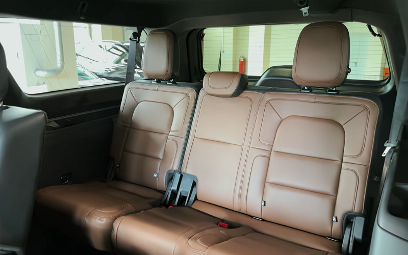 Lincoln Navigator 2024 for Rental Dubai