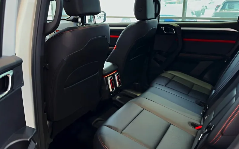 Book Haval Dargo 2024 online Dubai