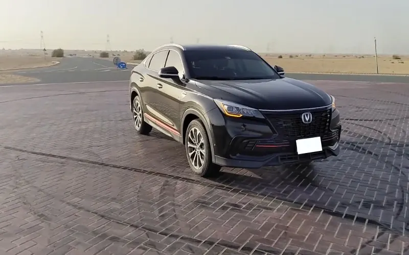 Changan CS85 2023 car hire UAE (2)