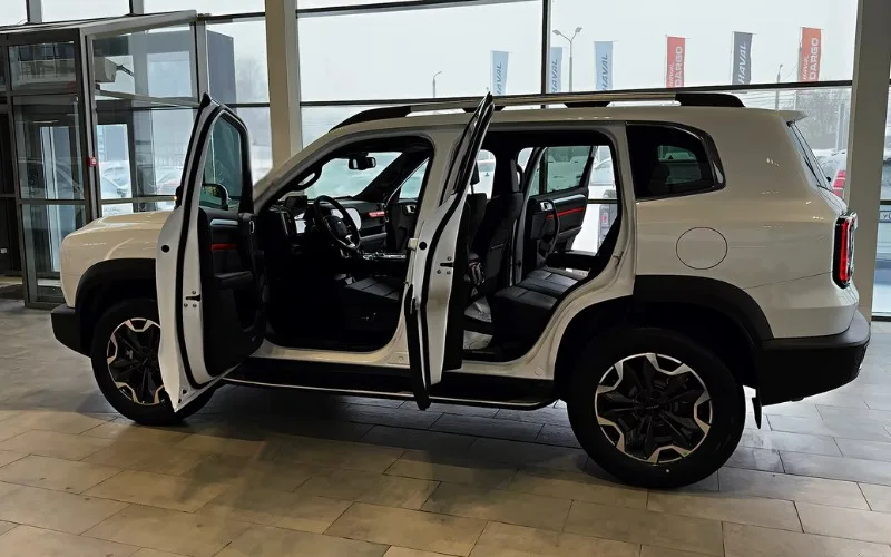 Haval Dargo 2024 weekly rental Dubai