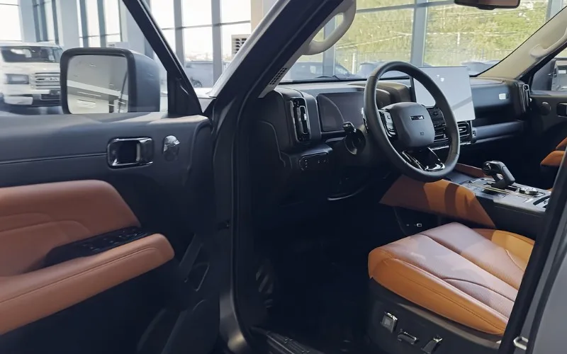 Haval H9 2024 hire in Dubai