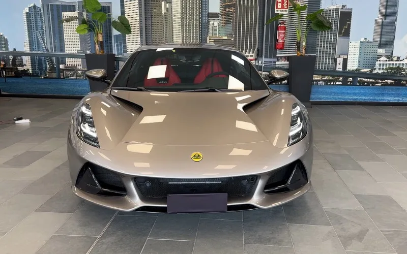 Rent Lotus Emira 2023 without driver