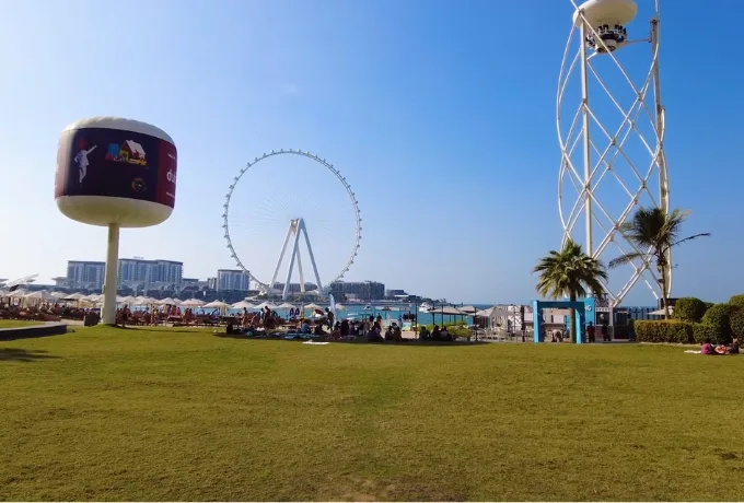 Dubai Marina Beach