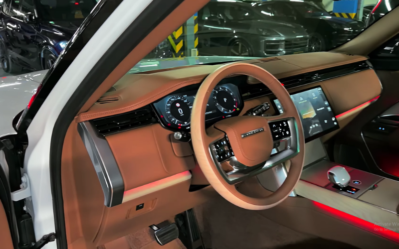 Renge Rover Vogue Car For Rent